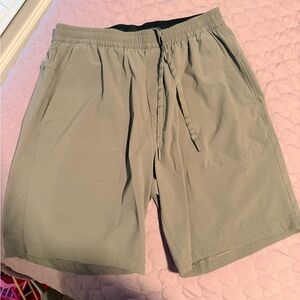 lululemon athletica Men's Gray Athletic Shorts